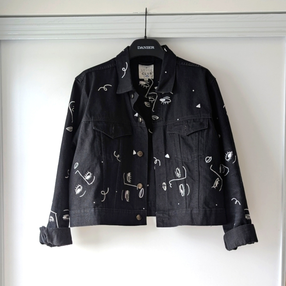 Black Patterned Women's Jacket